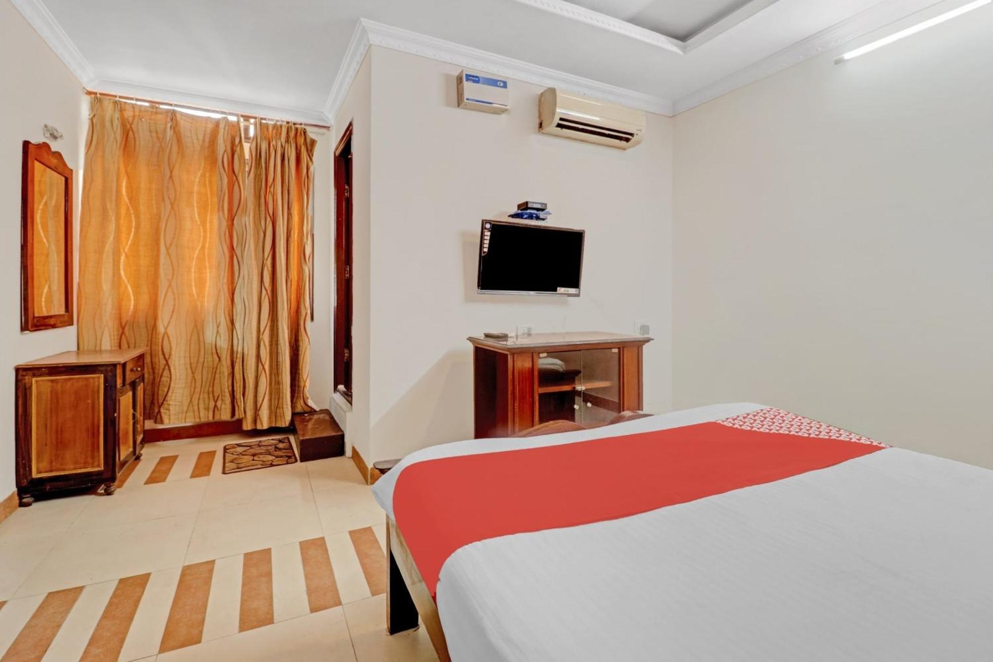 Hotel O Royal Grand Residency Near Lalbagh Botanical Garden Bangalore Exterior foto